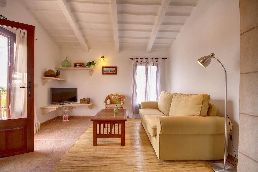 Finca Agroturismo Can Carro Campos  Zimmer foto